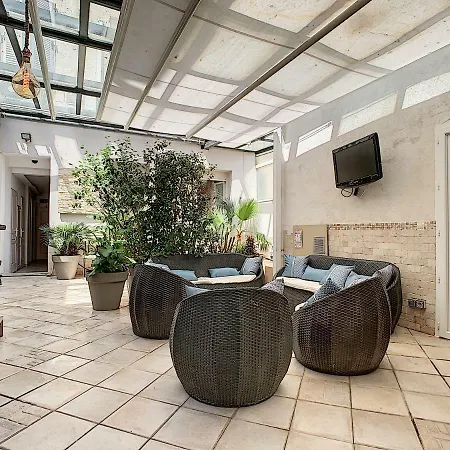 Residence Chryseis Cannes Exterior photo